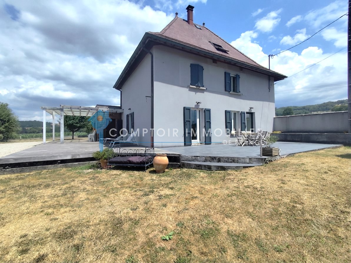 Maison à vendre, 145m², Montferrat