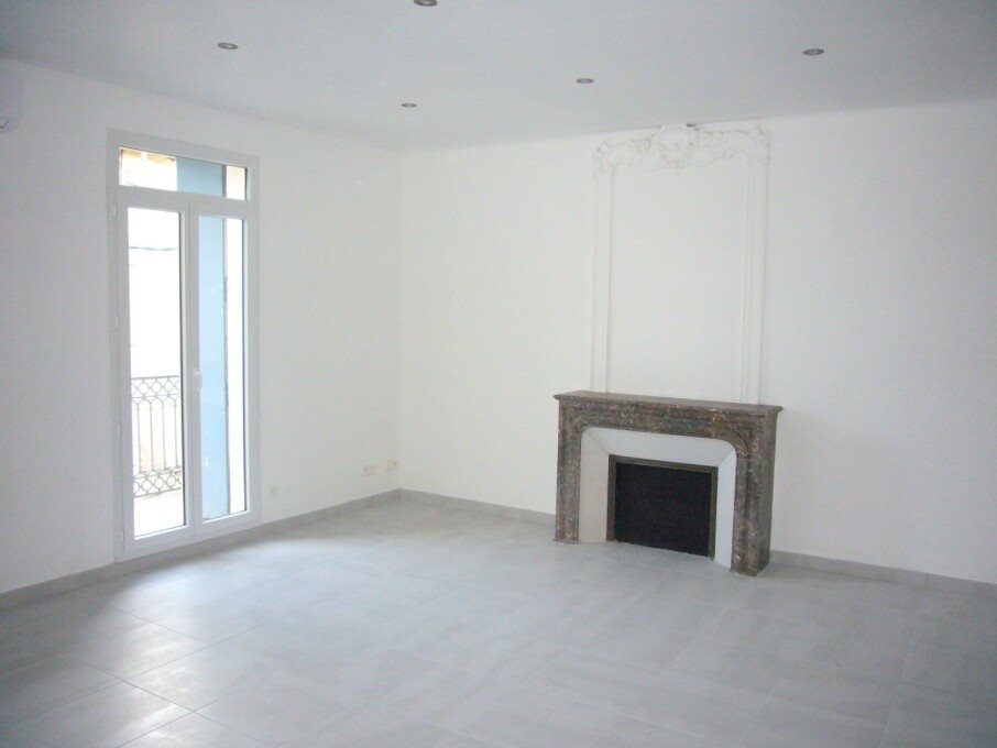 Appartement à louer, 56m², Corneilhan