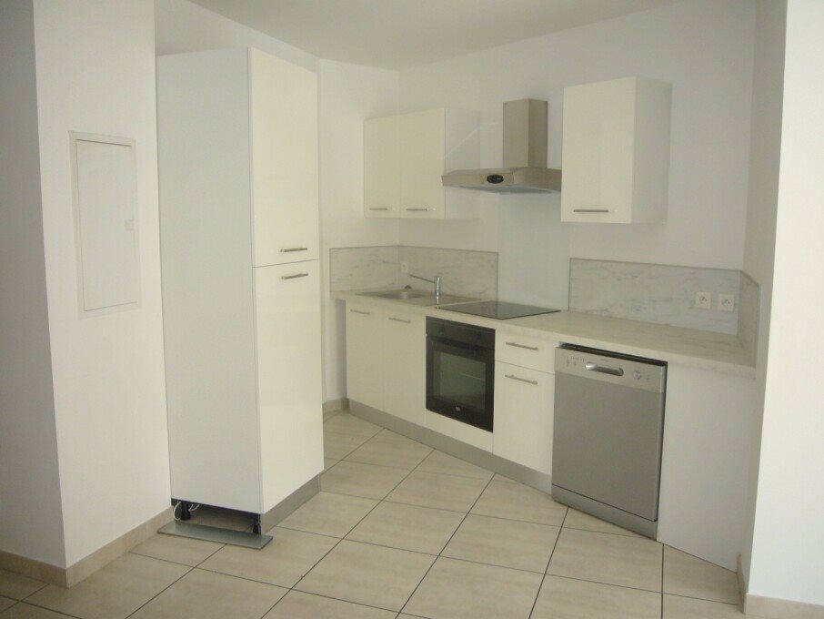 Appartement à louer, 100m², Béziers