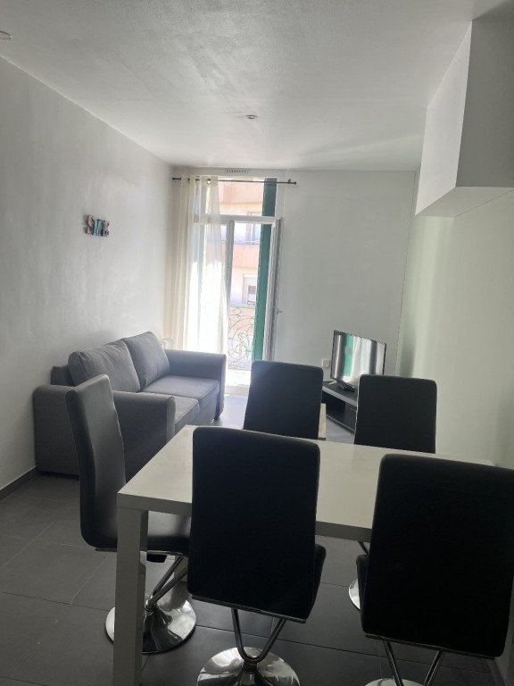 Appartement à louer, 72m², Béziers