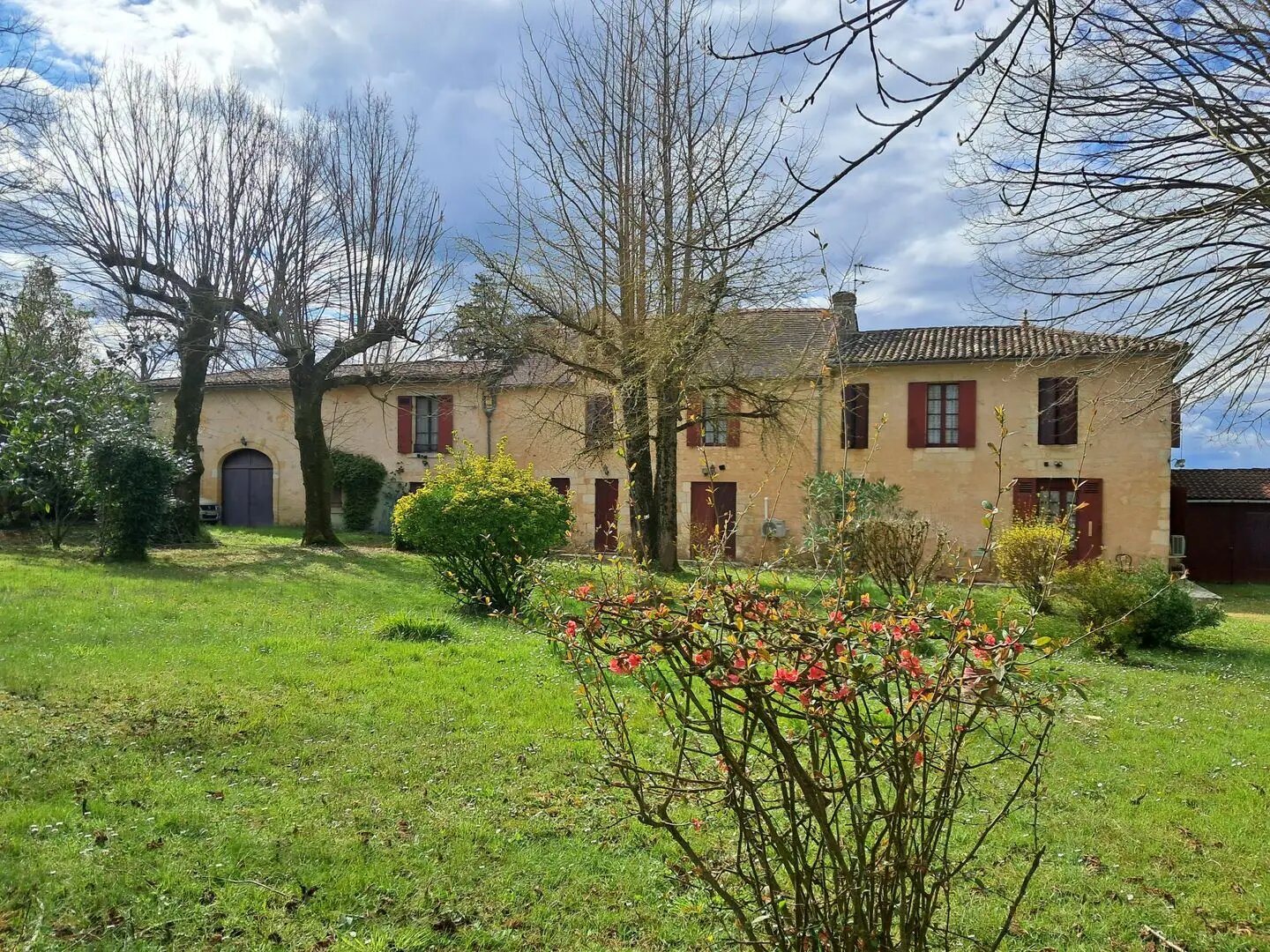 Maison à vendre, 250m², Saint-Caprais-de-Bordeaux