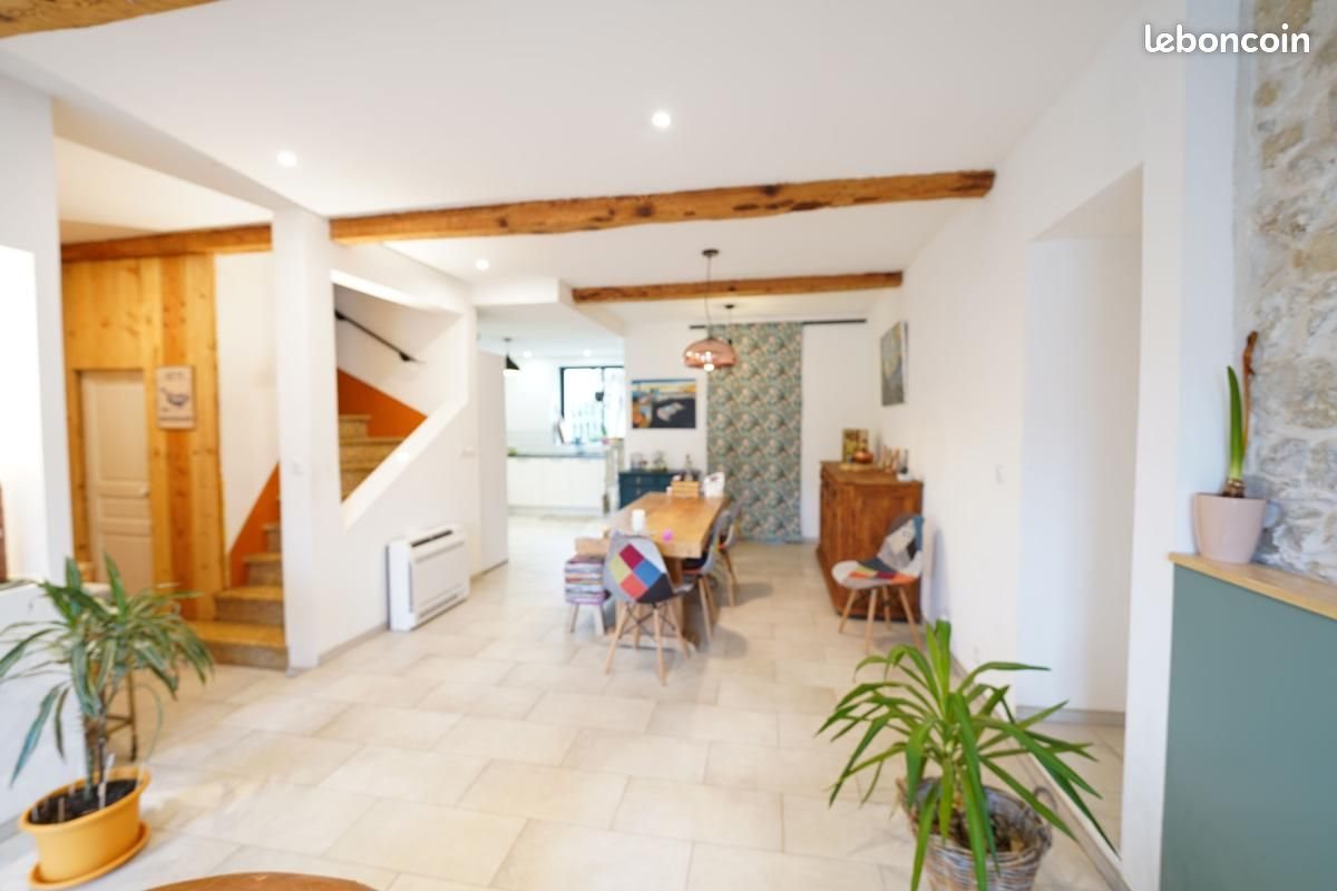 Maison à vendre, 184m², Villesèque-des-Corbières
