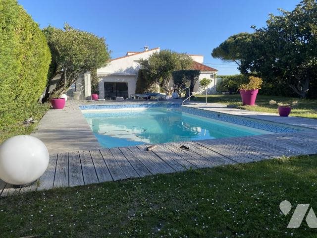 Maison à vendre, 283m², Marseille 9ème