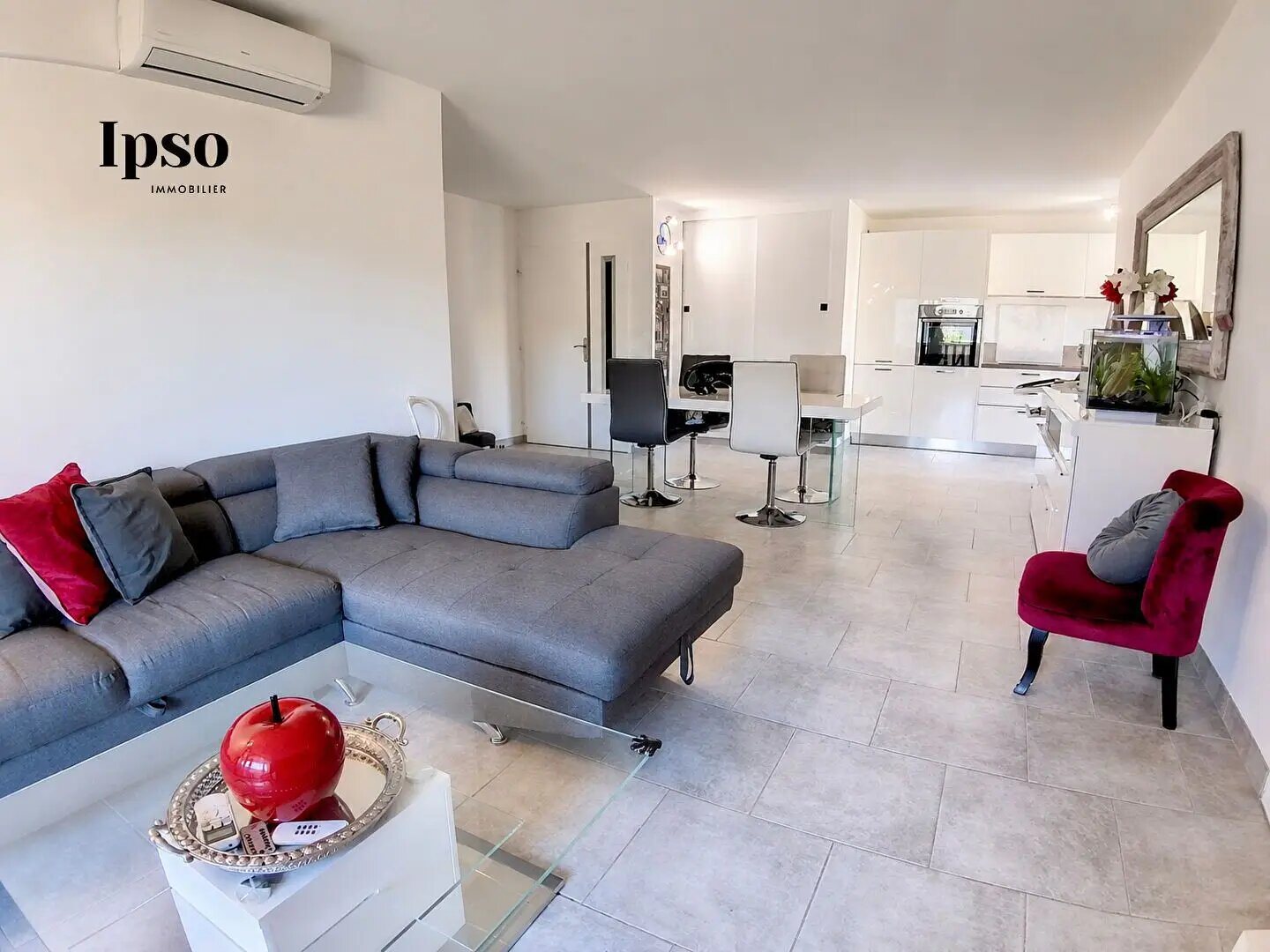 Appartement à vendre, 70m², Fréjus