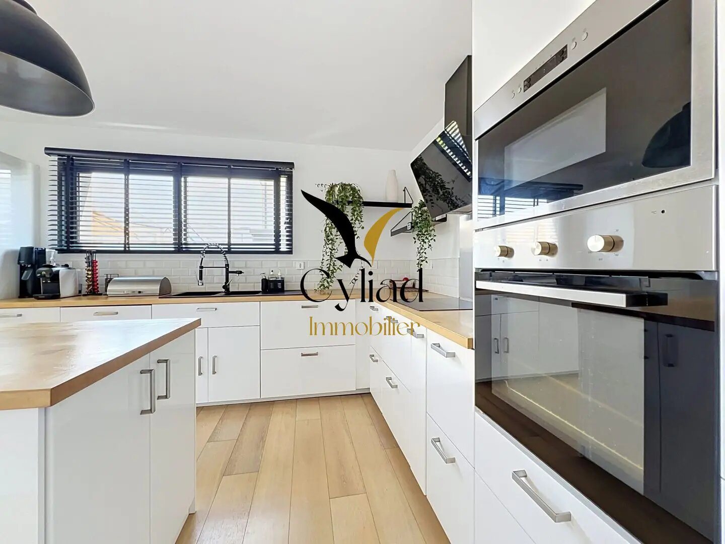 Maison à vendre, 127m², Saint-Coulomb