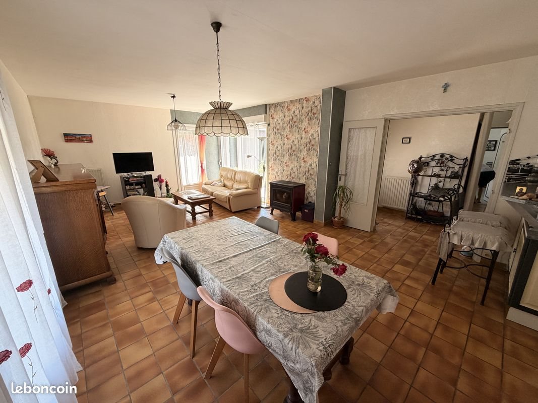 Maison à vendre, 147m², Tully