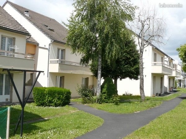 Appartement à louer, 70m², Saignes