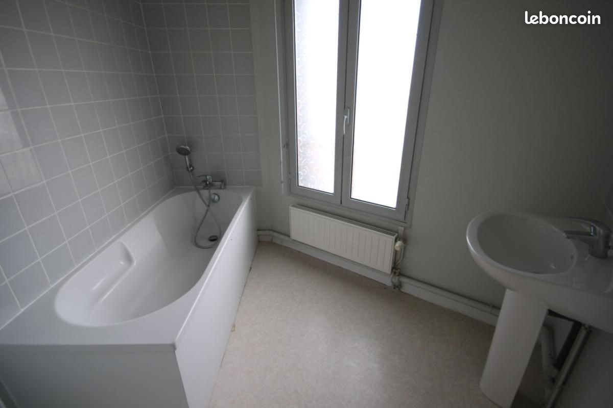 Appartement à louer, 82m², Riom