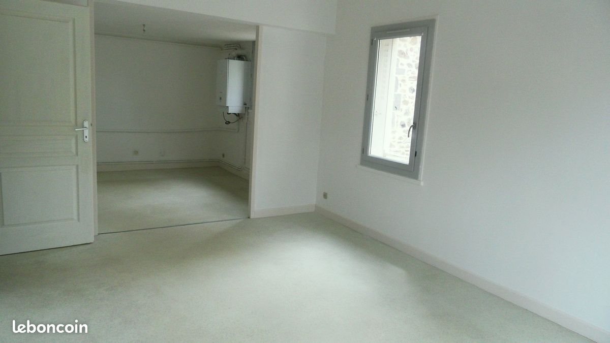 Appartement à louer, 78m², Saint-Flour