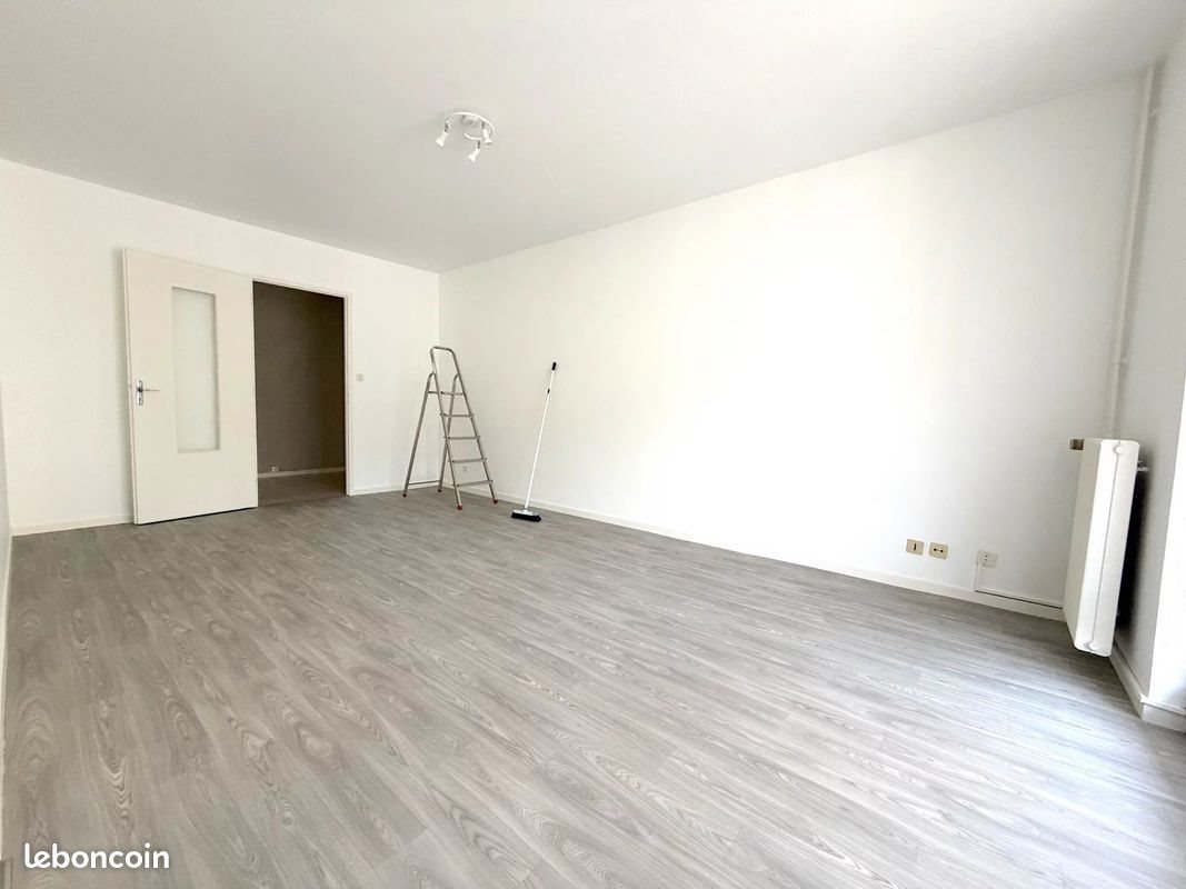 Appartement à louer, 66m², Saint-Jean-de-Maurienne