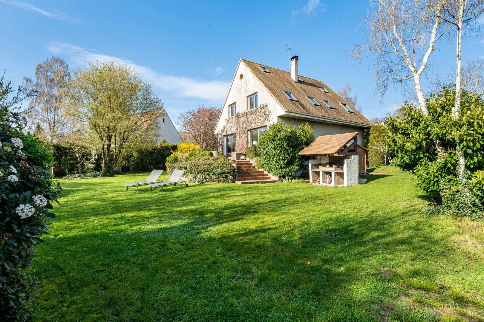 Maison à vendre, 180m², Le Mesnil-le-Roi