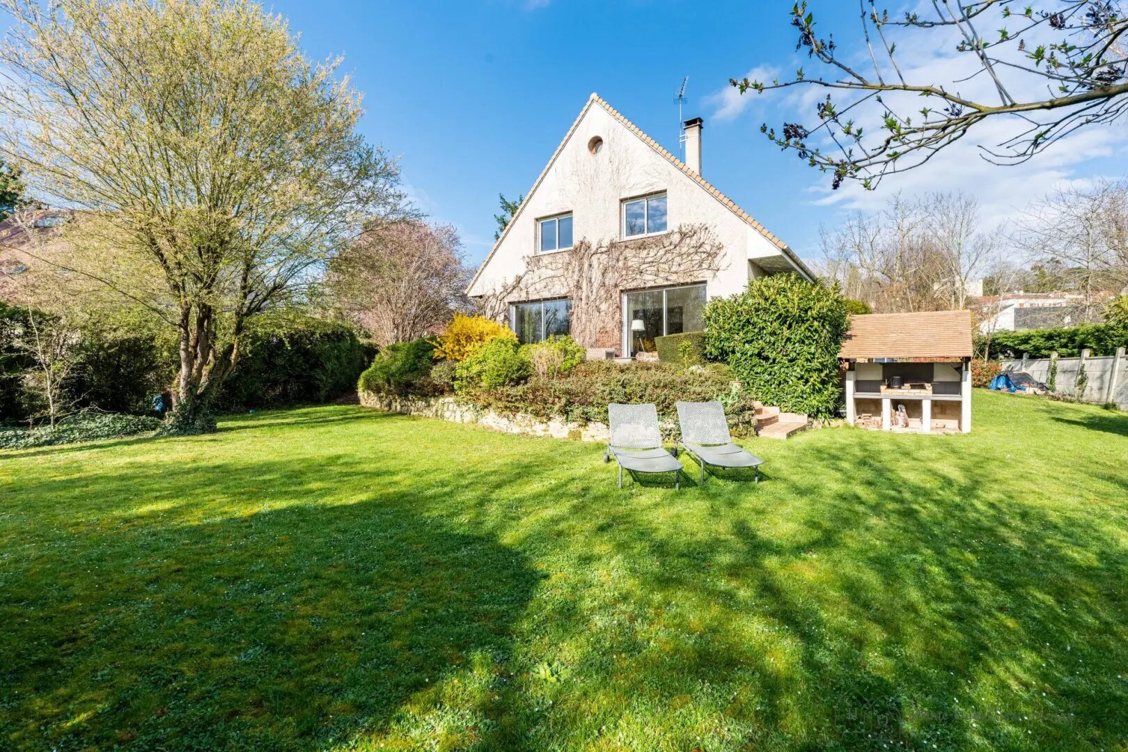 Maison à vendre, 180m², Le Mesnil-le-Roi