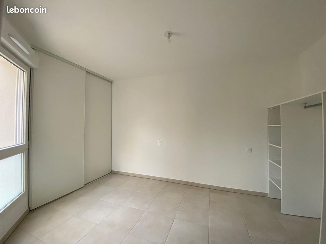 Appartement à louer, 54m², Nîmes