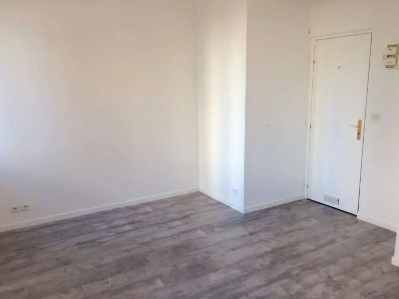 Appartement à louer, 18m², Cachan