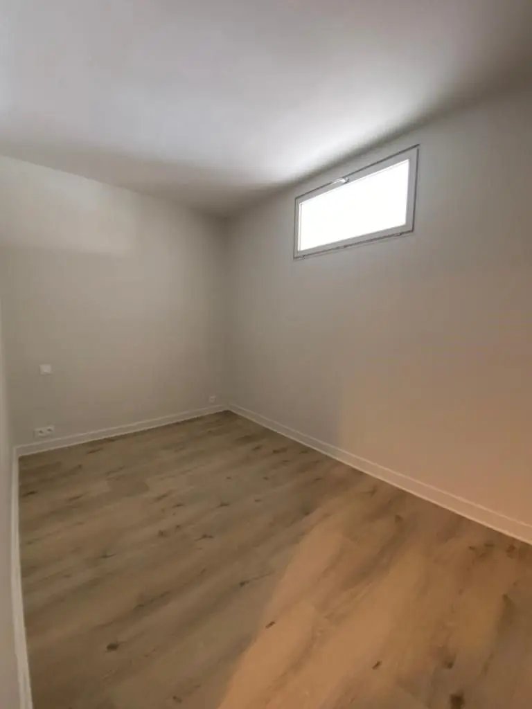 Appartement à louer, 52m², Courbevoie