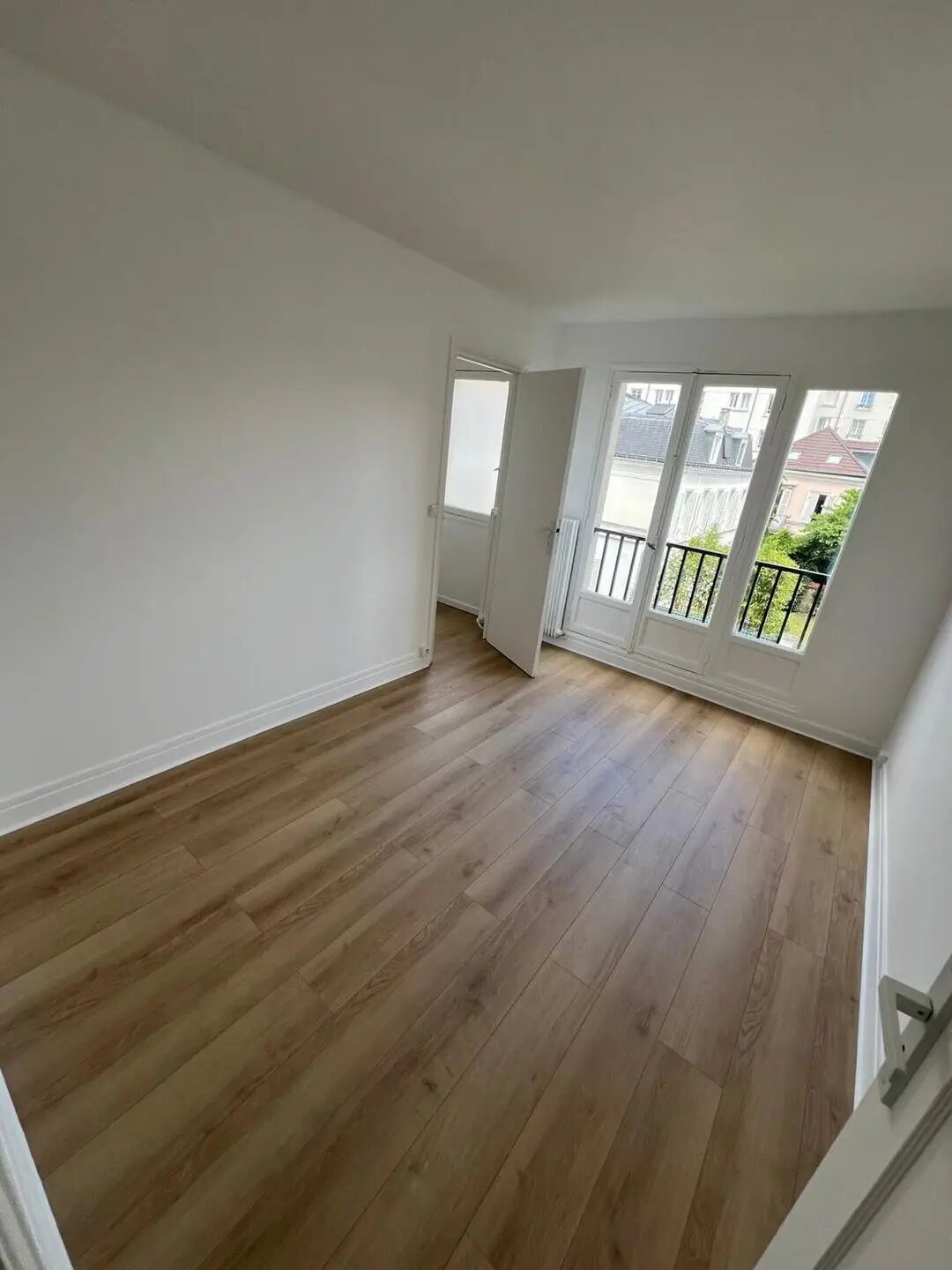 Appartement à louer, 76m², Courbevoie