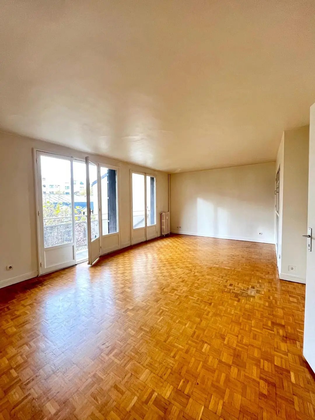 Appartement à louer, 70m², Issy-les-Moulineaux