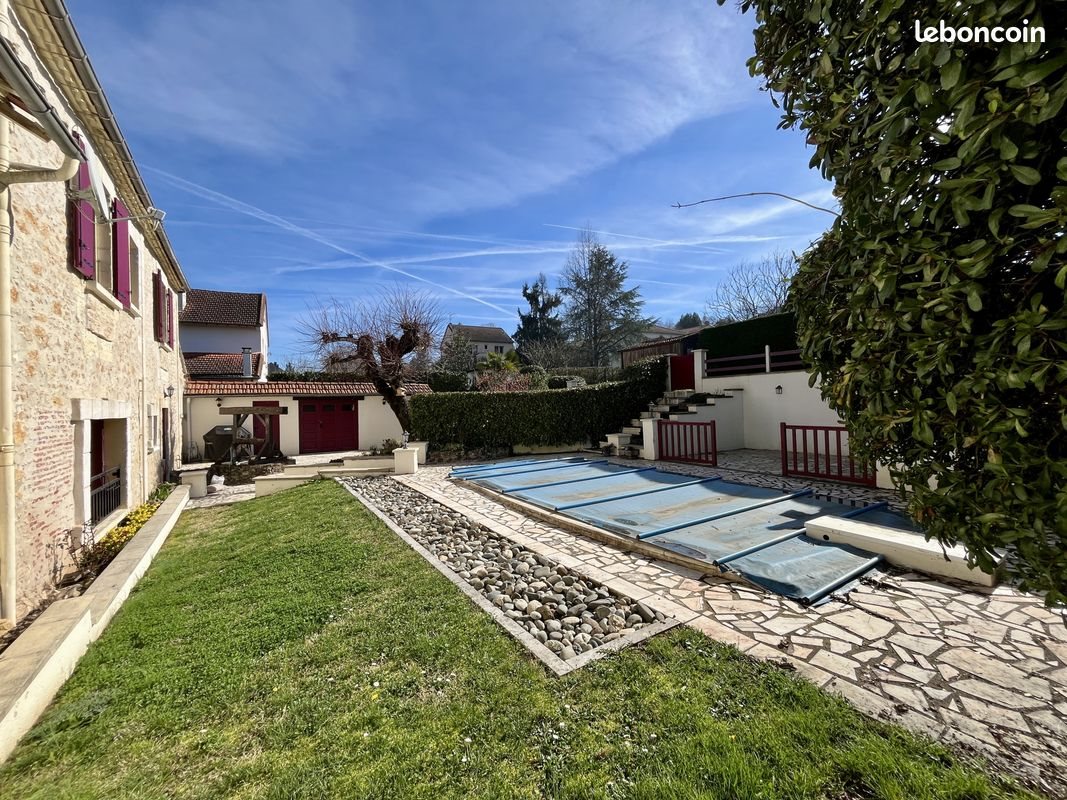 Maison à vendre, 120m², Vergt