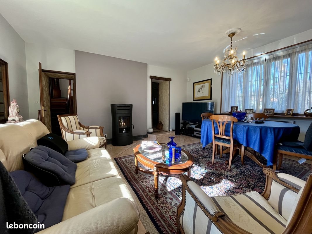 Maison à vendre, 120m², Vergt