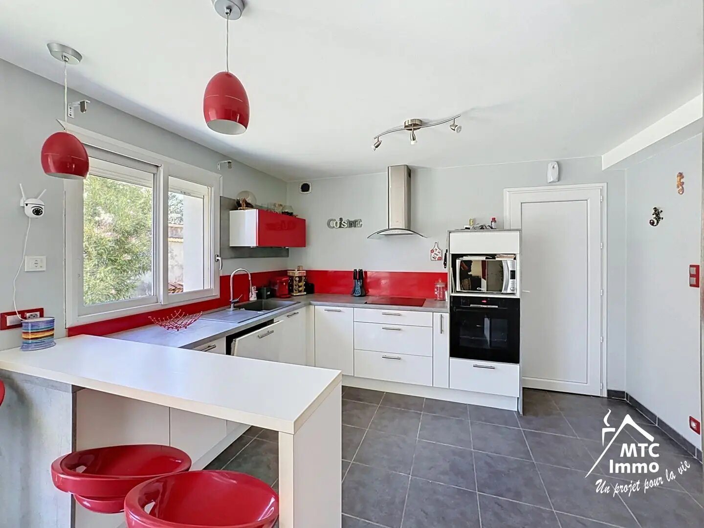 Maison à vendre, 105m², Loyettes