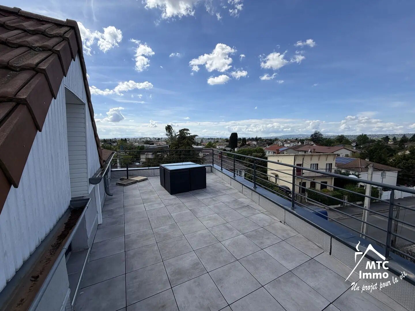 Appartement à vendre, 114m², Meyzieu