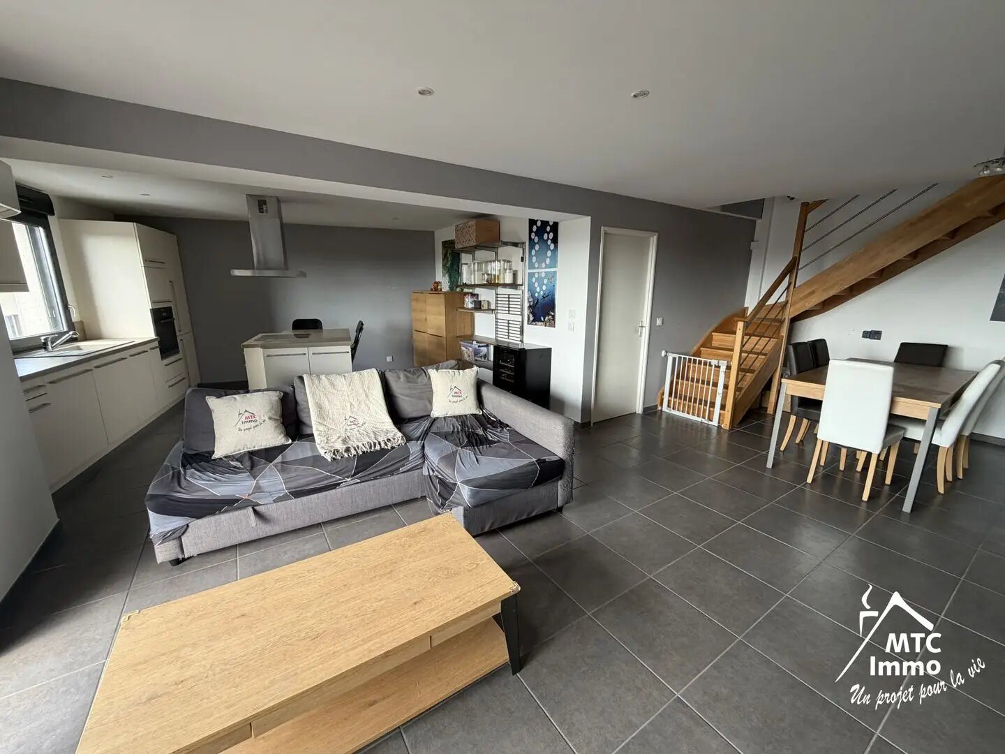 Appartement à vendre, 114m², Meyzieu