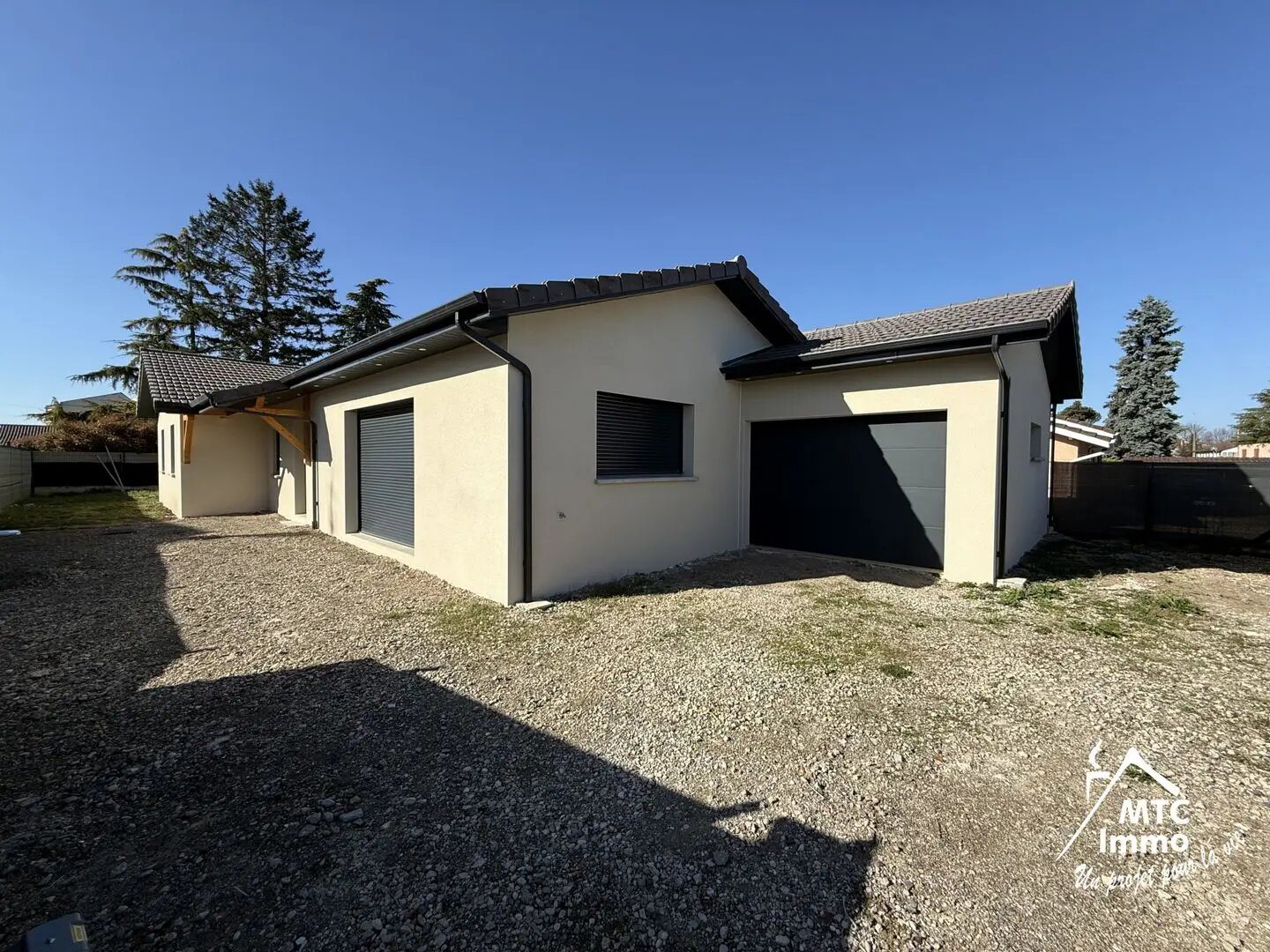 Maison à vendre, 139m², Loyettes