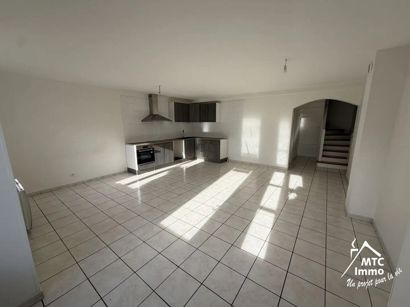 Appartement à vendre, 90m², Loyettes