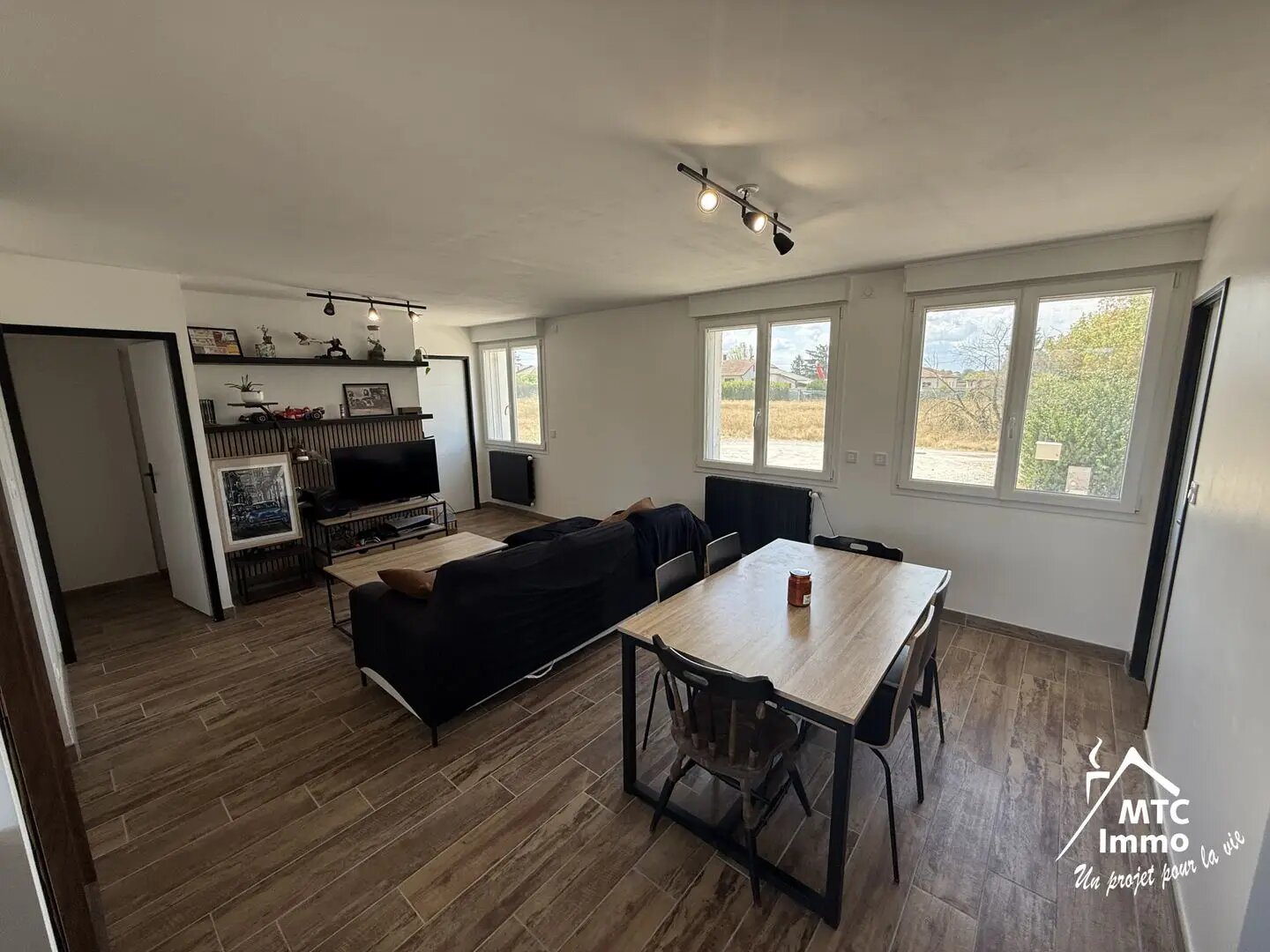 Maison à vendre, 70m², Loyettes