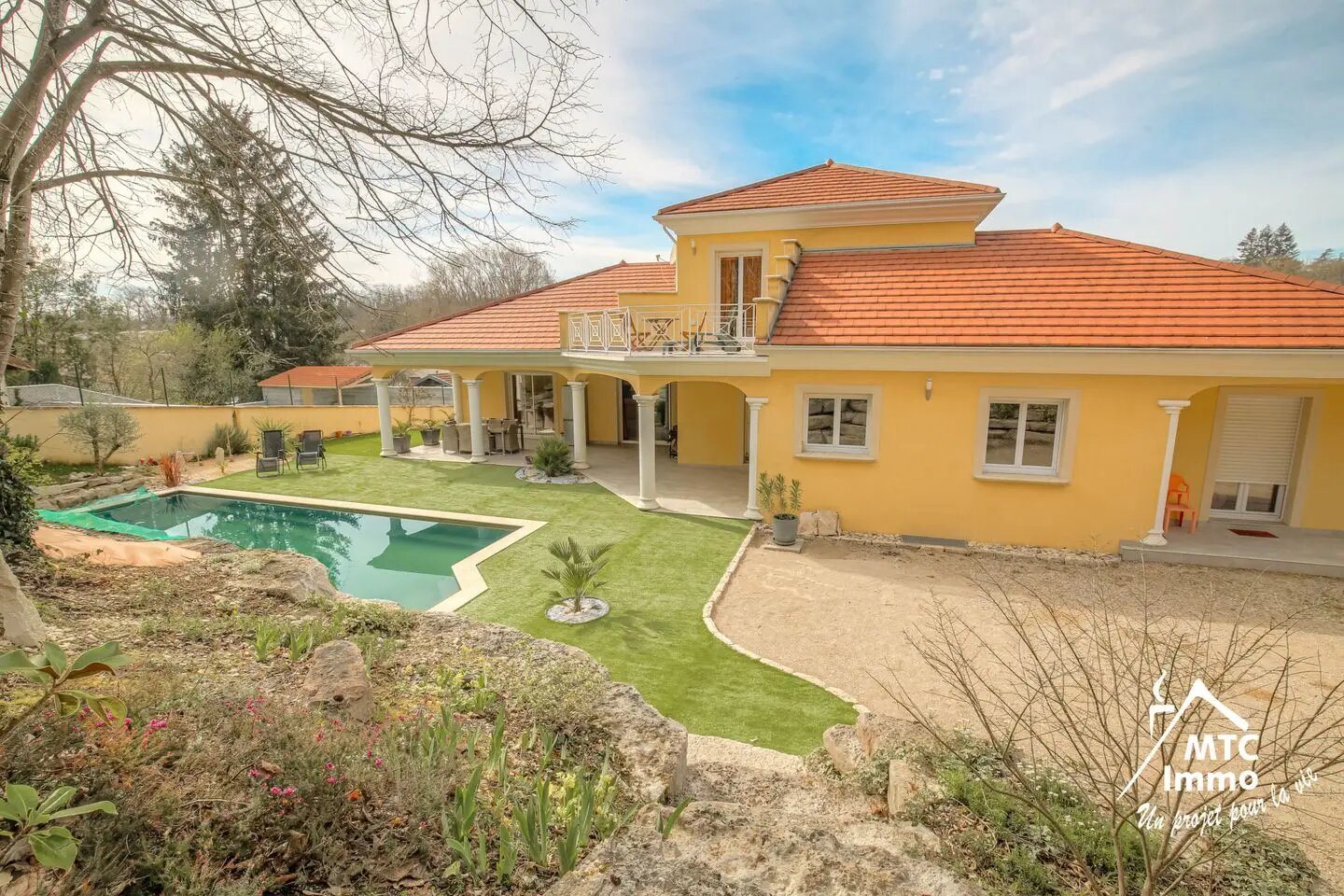 Maison à vendre, 191m², Pont-de-Chéruy
