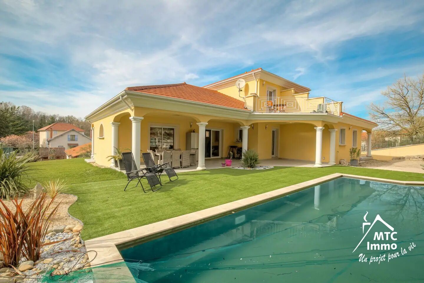 Maison à vendre, 191m², Pont-de-Chéruy