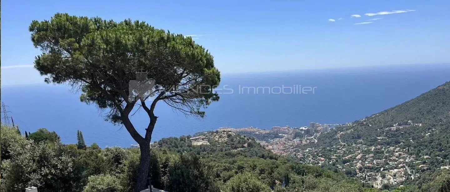 Appartement à louer, 45m², La Turbie