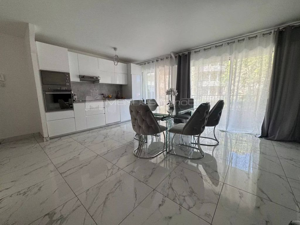 Appartement à vendre, 63m², Roquebrune-Cap-Martin