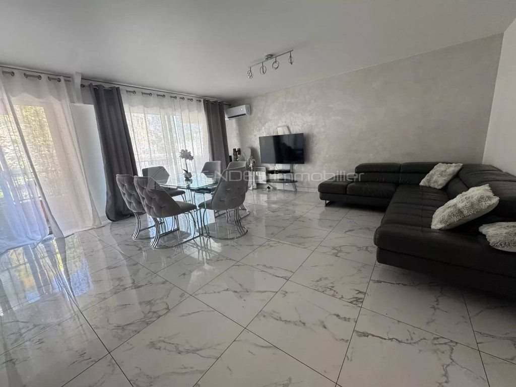 Appartement à vendre, 63m², Roquebrune-Cap-Martin