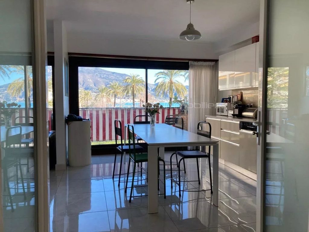 Appartement à vendre, 70m², Roquebrune-Cap-Martin