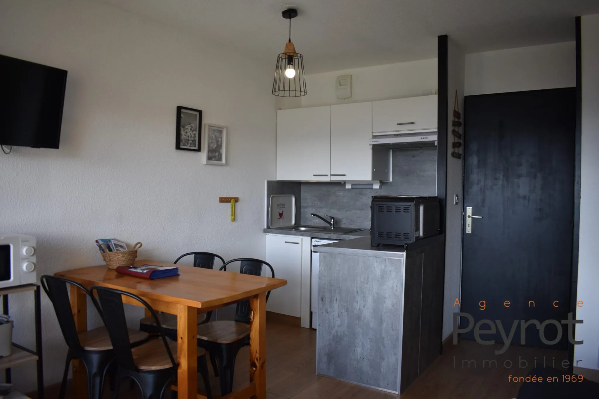 Appartement à louer, 22m², Font-Romeu-Odeillo-Via