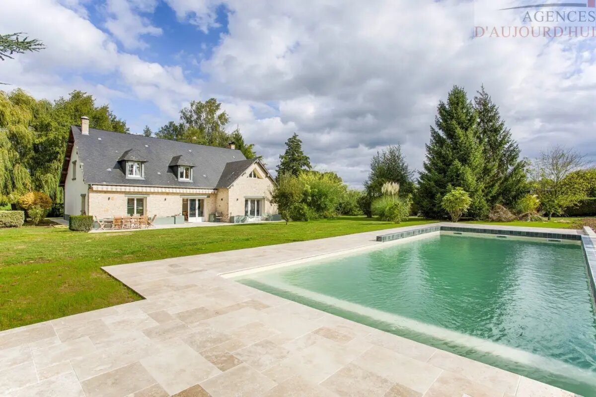 Maison à vendre, 265m², Saint-Etienne-la-Thillaye