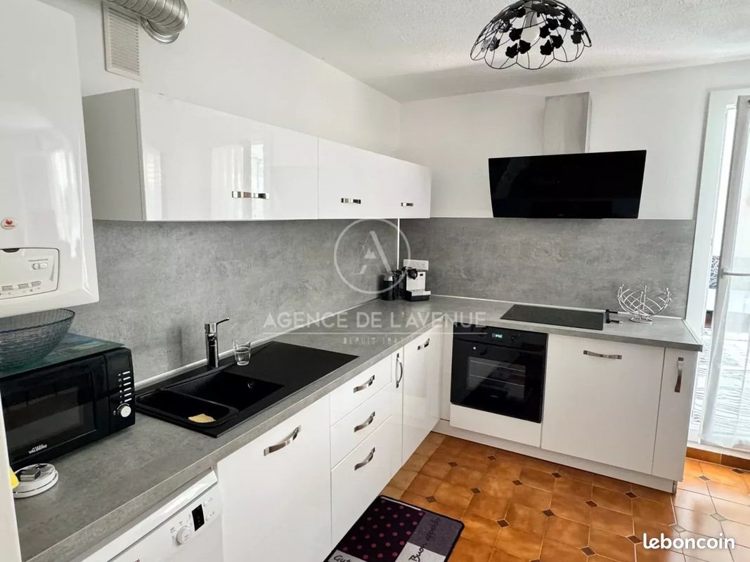 Appartement à louer, 82m², La Seyne-sur-Mer