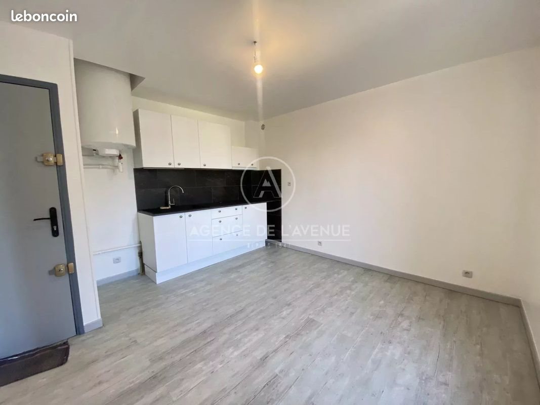 Appartement à louer, 19m², La Seyne-sur-Mer