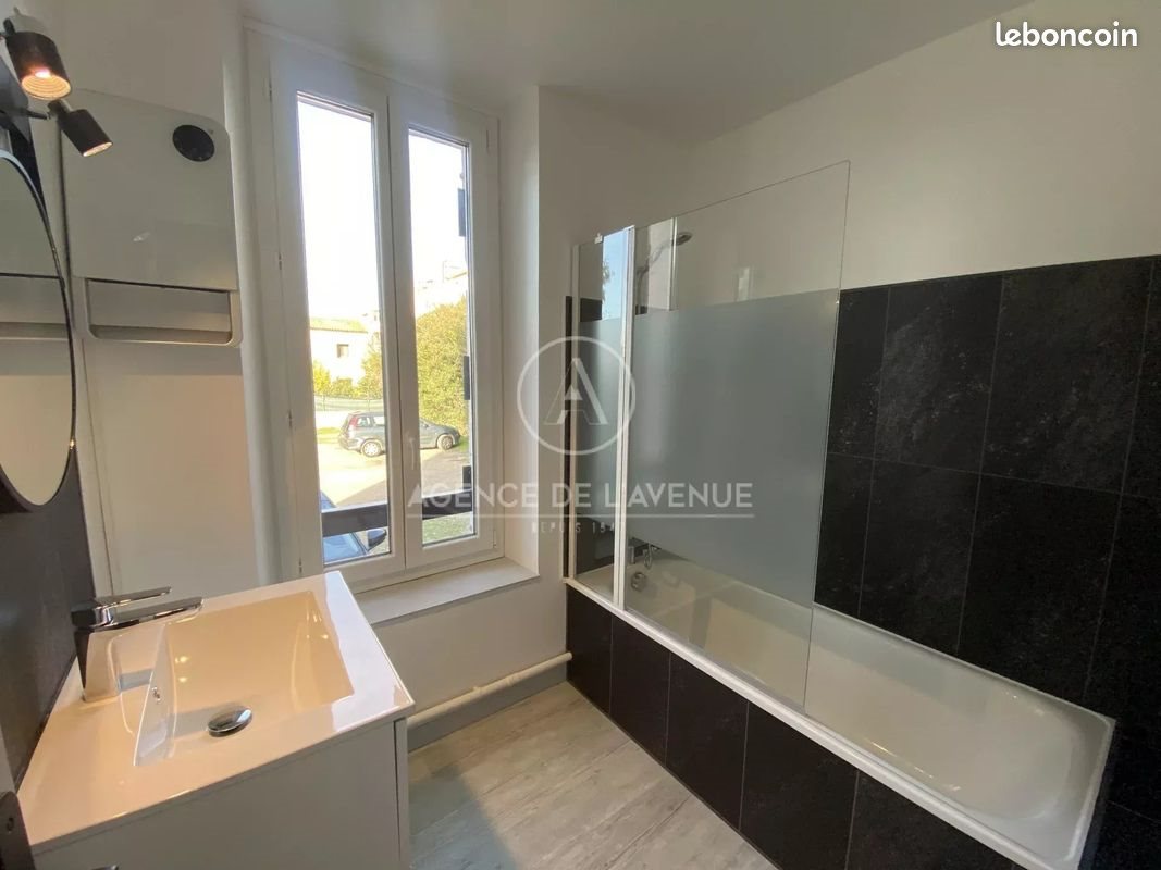 Appartement à louer, 19m², La Seyne-sur-Mer
