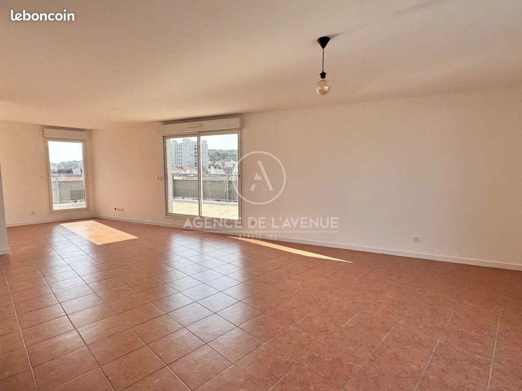 Appartement à louer, 92m², La Seyne-sur-Mer