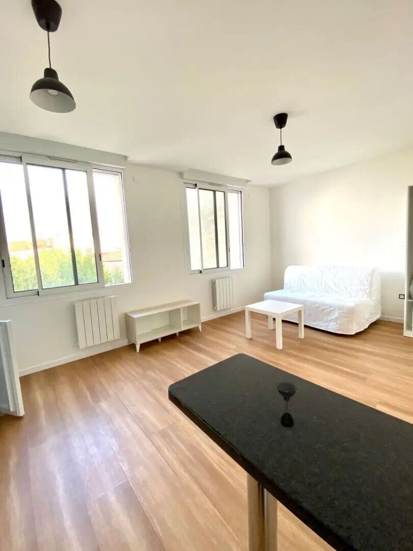 Appartement à louer, 22m², Colombes