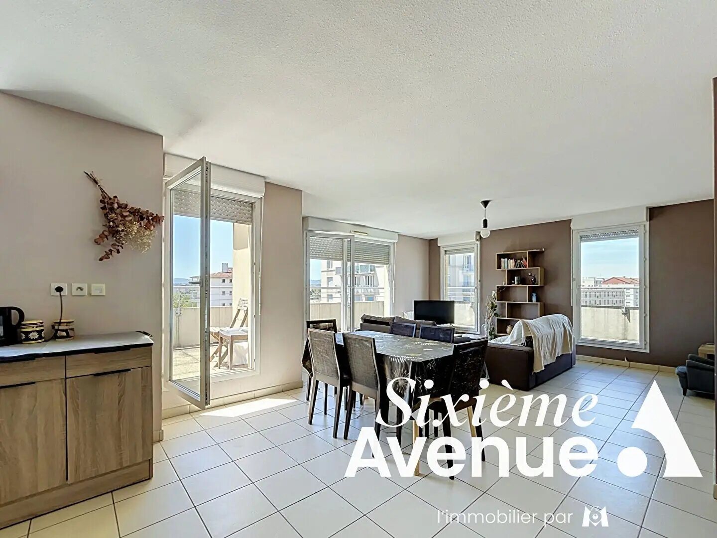 Appartement à vendre, 91m², Vénissieux
