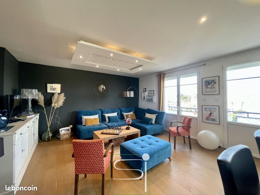 Appartement à vendre, 73m², Royan