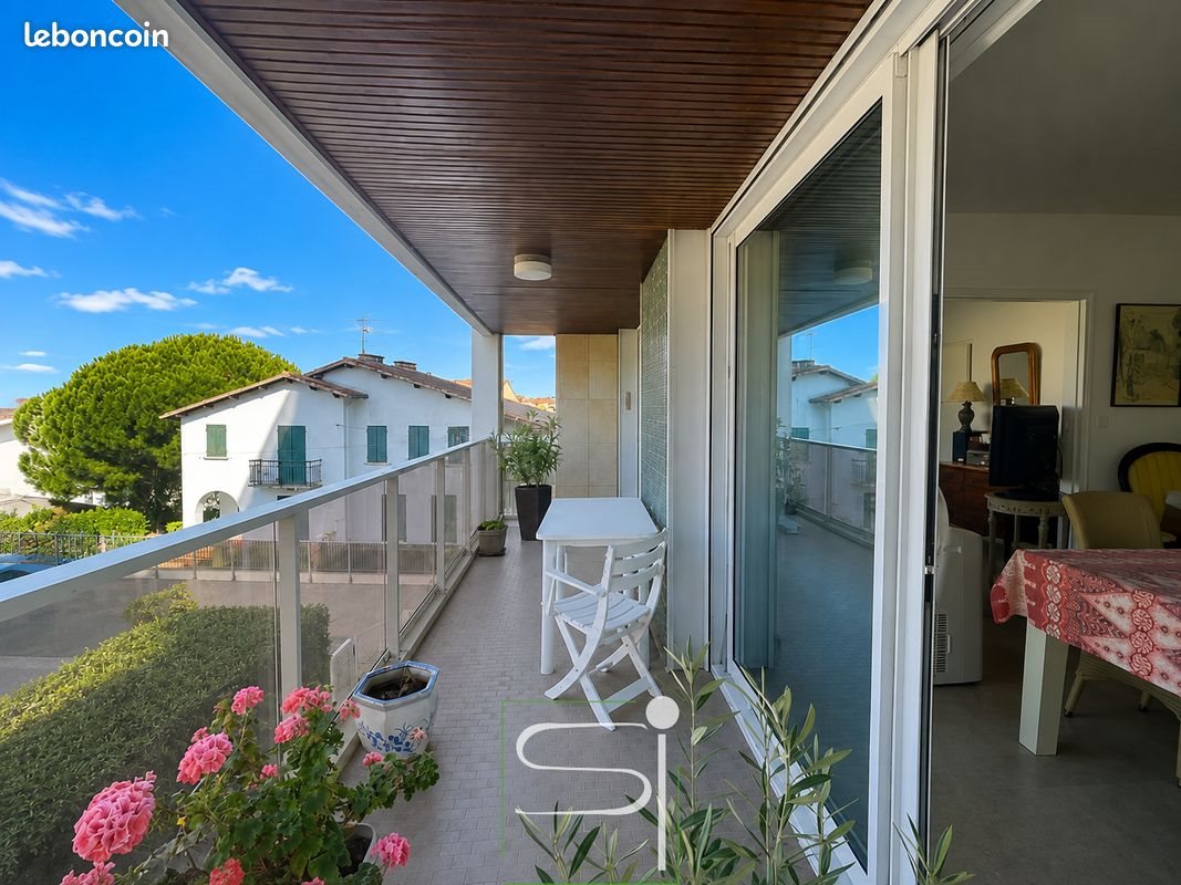 Appartement à vendre, 77m², Royan