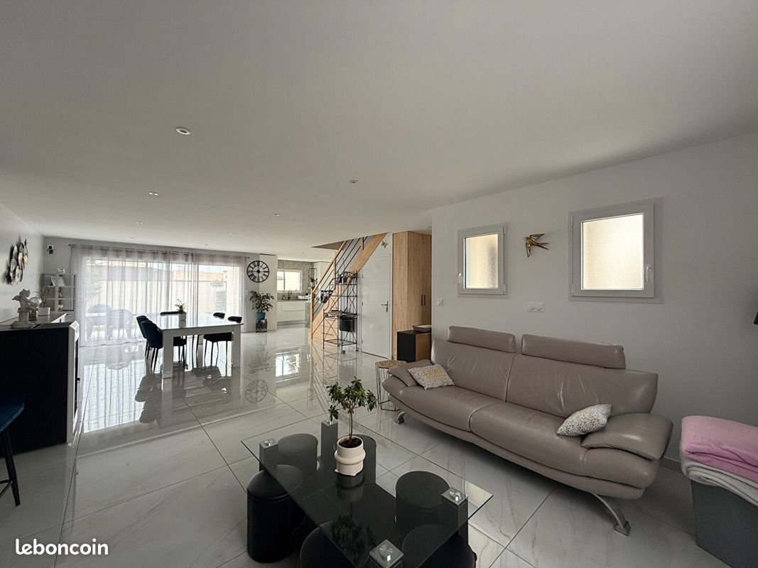 Maison à vendre, 143m², Chauvé