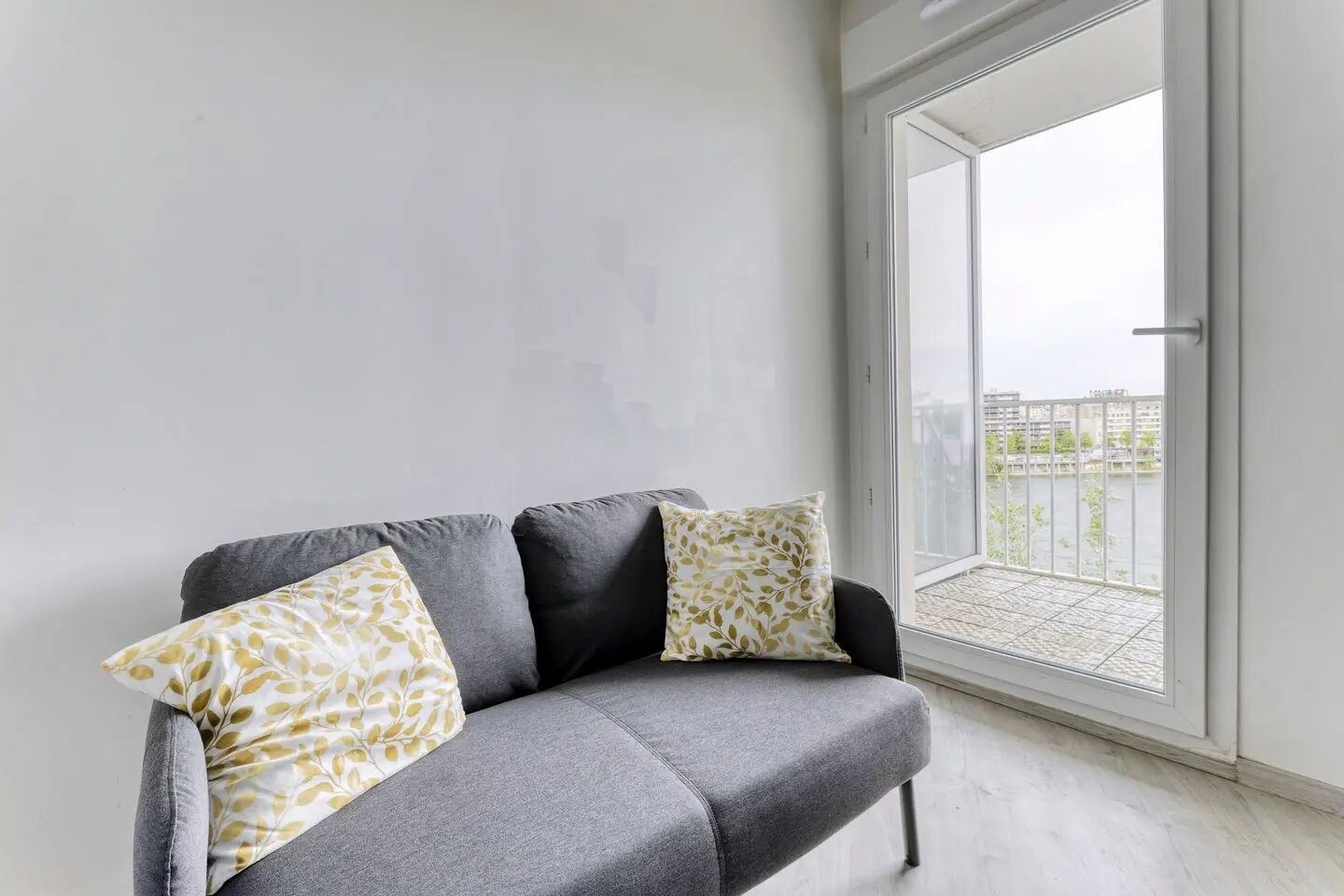 Appartement à louer, 75m², Clichy