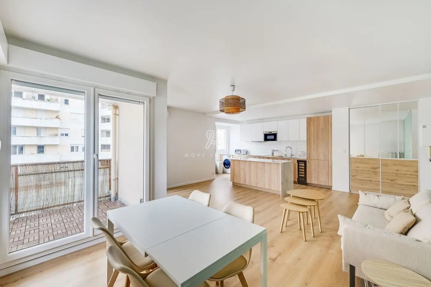 Appartement à louer, 82m², Suresnes