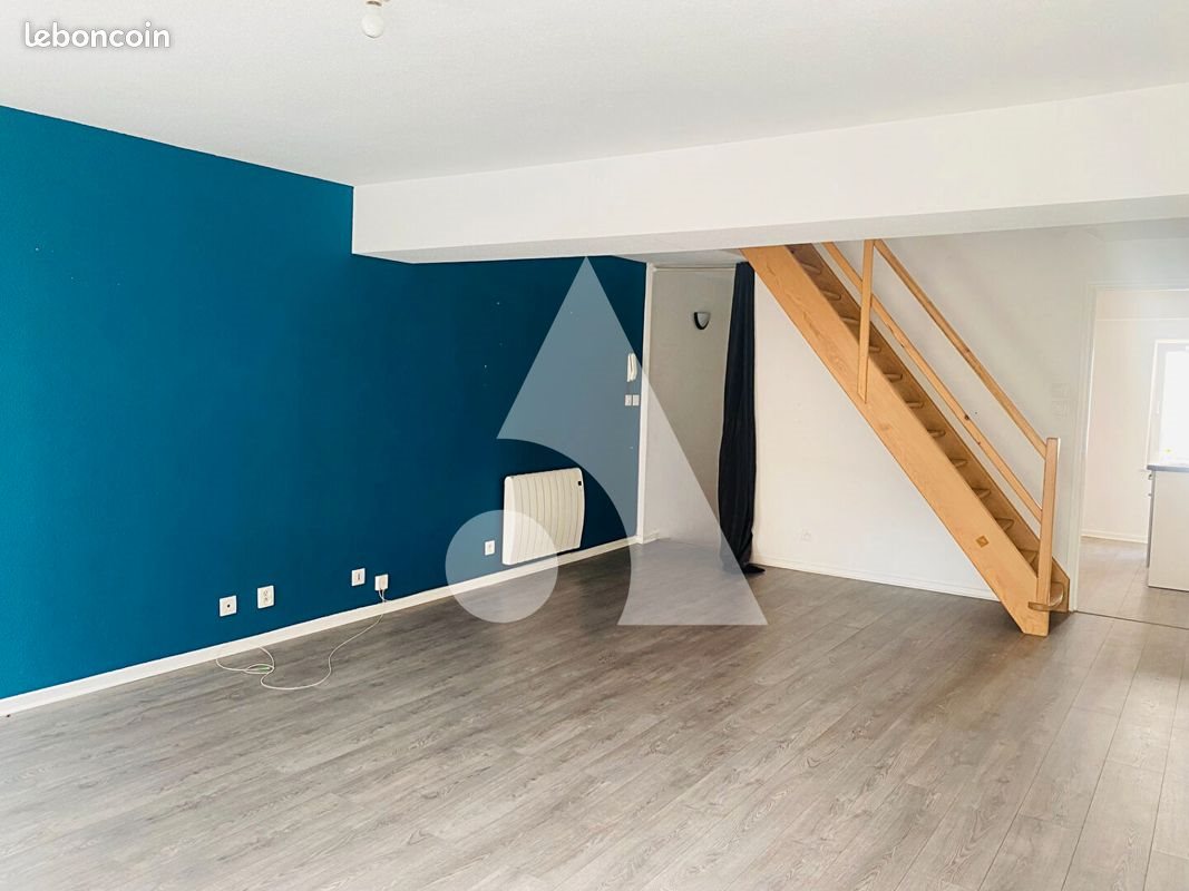 Appartement à louer, 66m², Delle