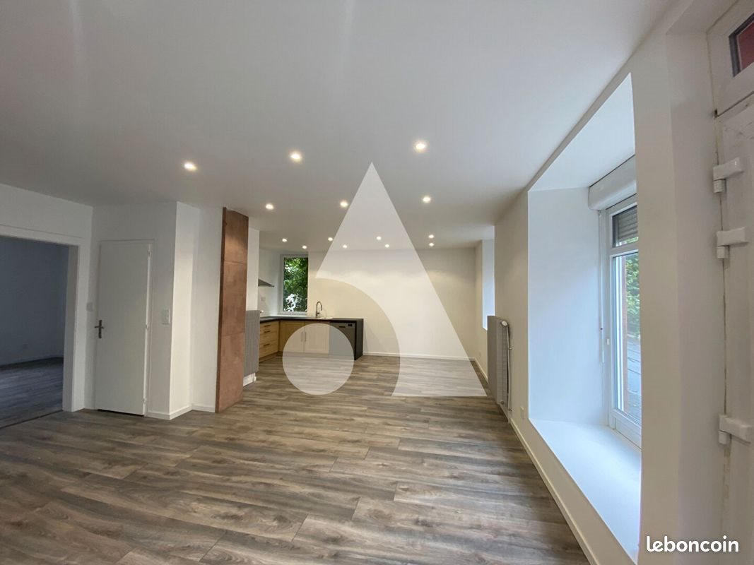Appartement à louer, 100m², Montreux-Vieux